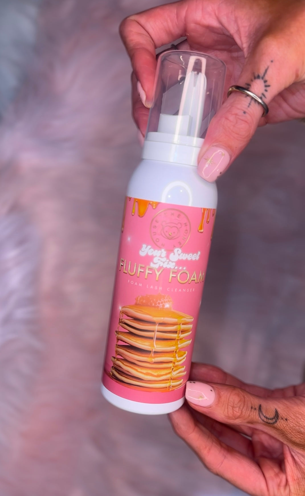 WHIPPED CREAM LASH CLEANSER