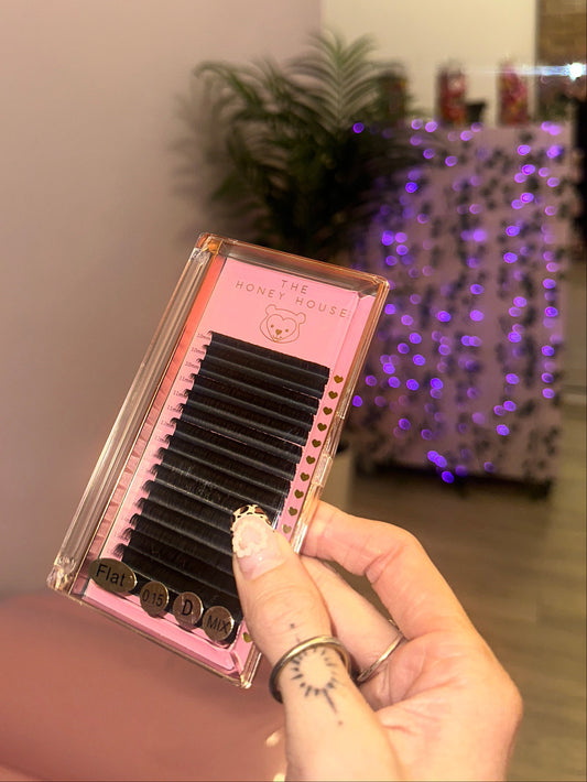 FLAT LASHES 0.15